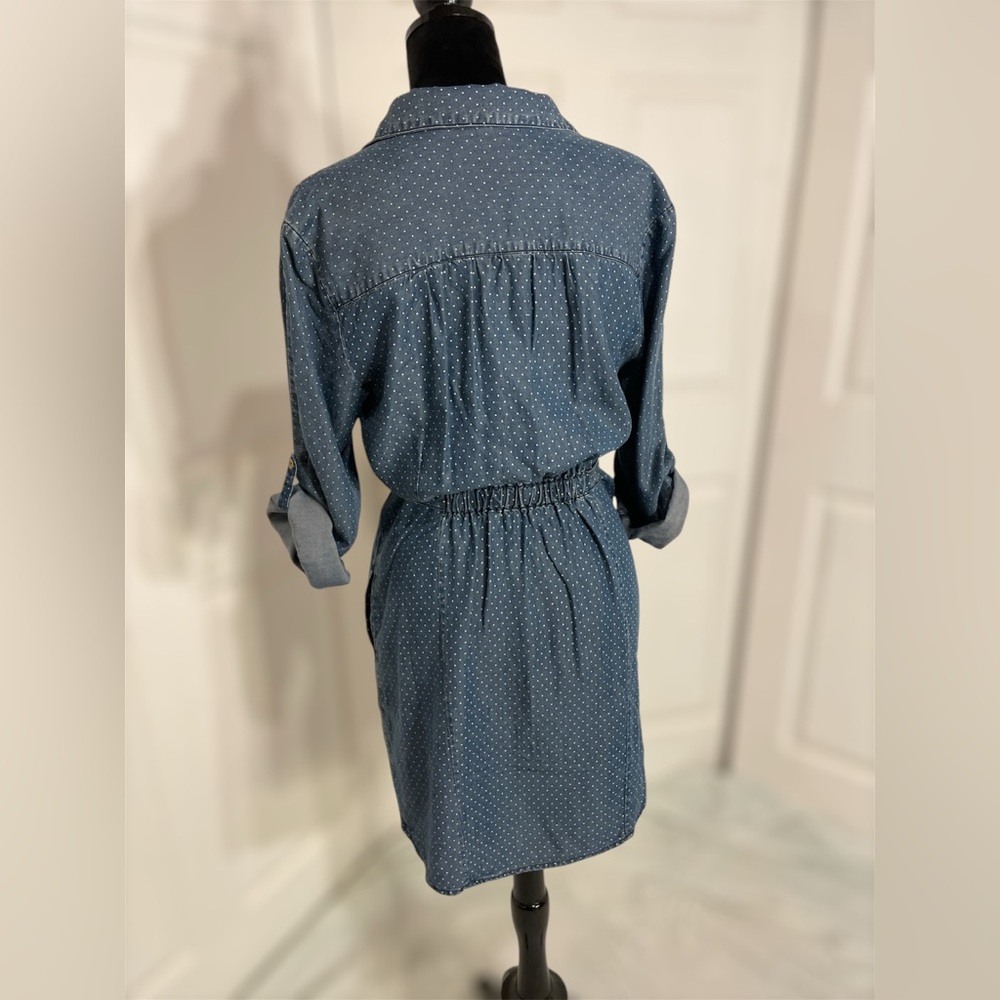 Shirt dress with tie waist size medium - Picture 4 of 4